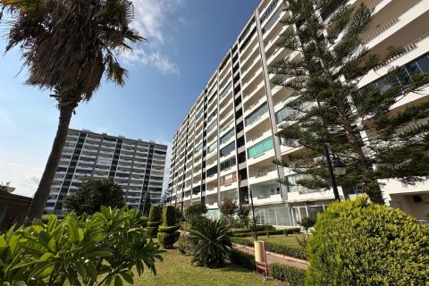 KARİZMA'DAN DENİZE SIFIR DENİZ MANZARALI HAVUZLU GENİŞ 3+1