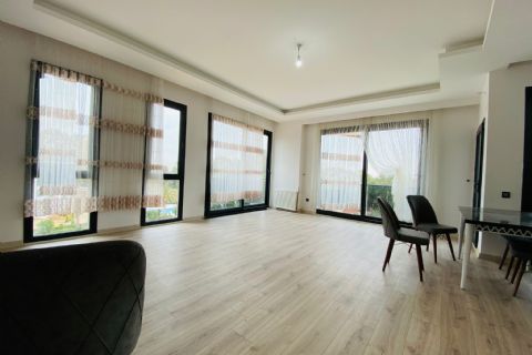 KARİZMA'DAN DENİZE YÜRÜME MESAFESİNDE 3+1
