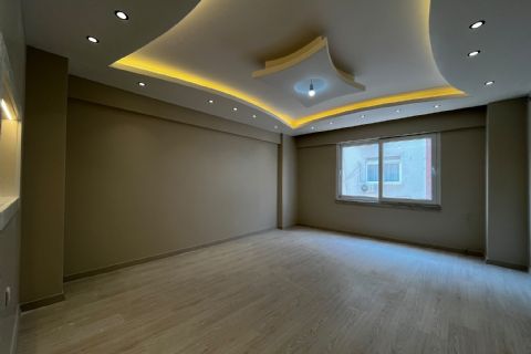 KARİZMA'DAN DENİZE YÜRÜME MESAFESİNDE 3+1 DAİRE