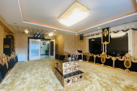 KARİZMA'DAN EBEVEYN BANYOLU HAVUZLU  LÜKS 4+1 DAİRE 