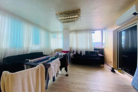 KARİZMA'DAN EBEVEYN BANYOLU HAVUZLU  LÜKS 4+1 DAİRE 