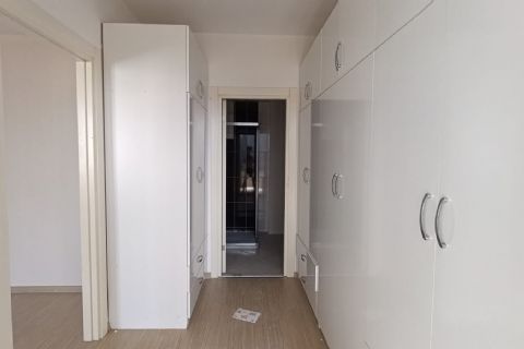 KARİZMA'DAN ELİT SİTE İÇERİSİNDE HAVUZLU 3+1