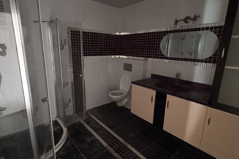 KARİZMA'DAN ELİT SİTE İÇERİSİNDE HAVUZLU 3+1