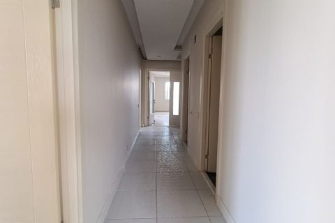 KARİZMA'DAN ELİT SİTE İÇERİSİNDE HAVUZLU 3+1