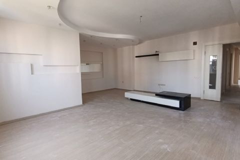 KARİZMA'DAN ELİT SİTE İÇERİSİNDE HAVUZLU 3+1