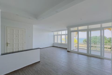 KARİZMA'DAN EŞSİZ DENİZ MANZARALI 2+1 DAİRE 