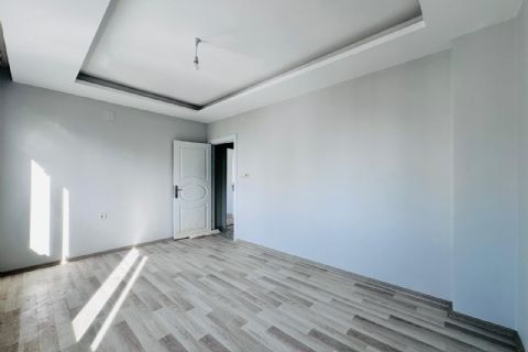 KARİZMA'DAN FATİH MH DE DENİZ MANZARALI HAVUZLU SİTEDE GENİŞ YENİLENMİŞ 3+1