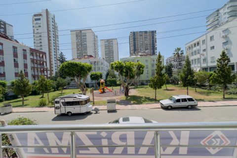 KARİZMA'DAN FATİH MH DE SAHİLE YAKIN TEK BLOK 4+1