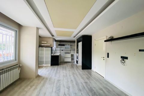 KARİZMA'DAN FORUM CİVARI DOĞALGAZLI TEMİZ KİRALIK 3+1