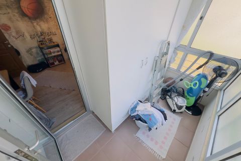 KARİZMA'DAN FORUM CİVARI TEK BLOK ARA KAT GENİŞ 4+1
