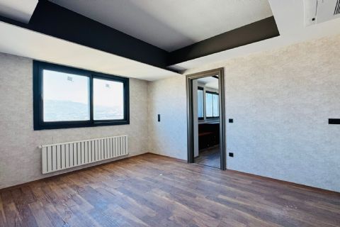 KARİZMA'DAN FUAT MOREL DE ULTRA LÜKS 5+1 DAİRE 