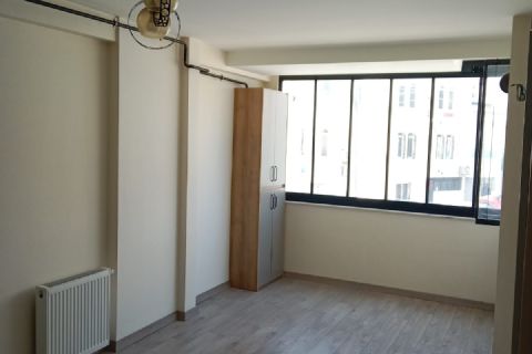 KARİZMA'DAN GENİŞ KULLANIŞLI KOMBİLİ 1+1