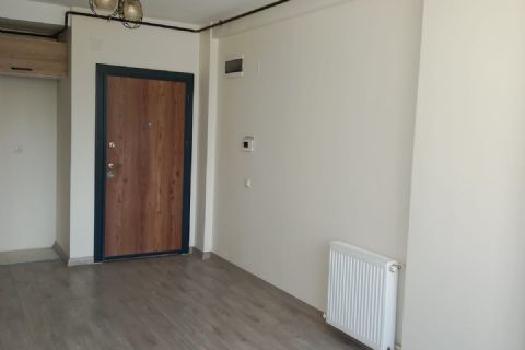 KARİZMA'DAN GENİŞ KULLANIŞLI KOMBİLİ 1+1