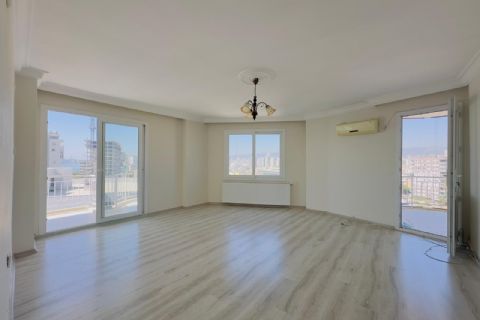 KARİZMA'DAN GMK BULVARINDA  DENİZ GÖREN KOMBİLİ 3+1