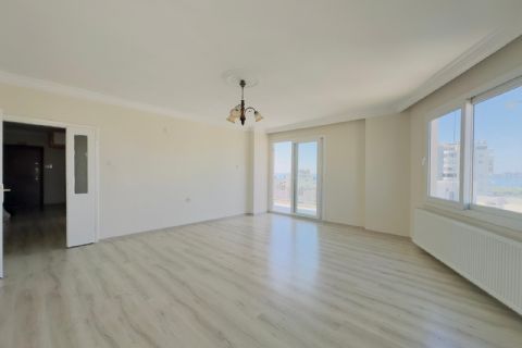 KARİZMA'DAN GMK BULVARINDA  DENİZ GÖREN KOMBİLİ 3+1