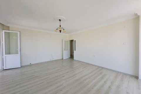 KARİZMA'DAN GMK BULVARINDA  DENİZ GÖREN KOMBİLİ 3+1