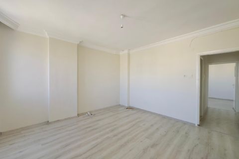 KARİZMA'DAN GMK BULVARINDA  DENİZ GÖREN KOMBİLİ 3+1