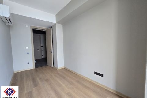 KARİZMA'DAN GMK CEPHELİ KAPALI OTOPARKLI PRESTİJLİ SIFIR OFİS