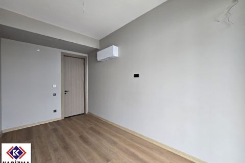 KARİZMA'DAN GMK CEPHELİ KAPALI OTOPARKLI PRESTİJLİ SIFIR OFİS