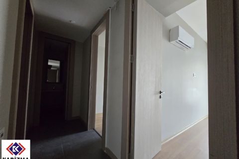 KARİZMA'DAN GMK CEPHELİ KAPALI OTOPARKLI PRESTİJLİ SIFIR OFİS