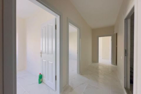 KARİZMA'DAN GMK ÜZERİ 3+1 OFİS