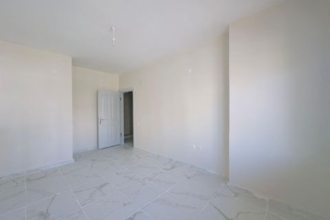 KARİZMA'DAN GMK ÜZERİ 3+1 OFİS