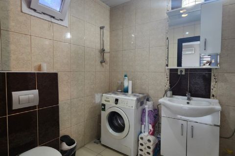 KARİZMA'DAN GMK ÜZERİ POZCUNUN GÖBEĞİNDE TABELA DEĞERİ YÜKSEK 2+1