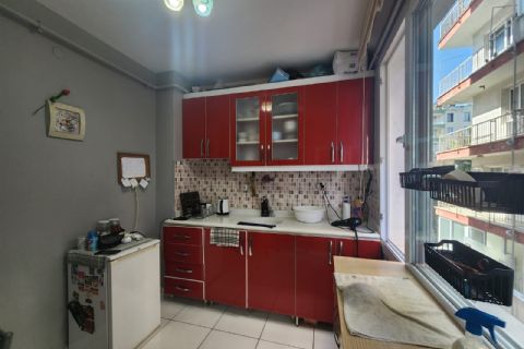 KARİZMA'DAN GMK ÜZERİ POZCUNUN GÖBEĞİNDE TABELA DEĞERİ YÜKSEK 2+1