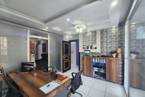 KARİZMA'DAN GMK ÜZERİ POZCUNUN GÖBEĞİNDE TABELA DEĞERİ YÜKSEK 2+1