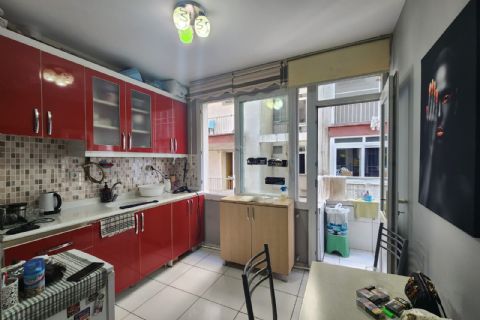 KARİZMA'DAN GMK ÜZERİ POZCUNUN GÖBEĞİNDE TABELA DEĞERİ YÜKSEK 2+1