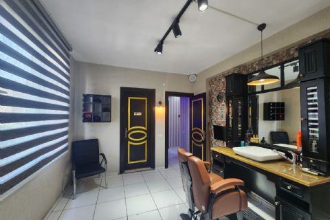 KARİZMA'DAN GMK ÜZERİ POZCUNUN GÖBEĞİNDE TABELA DEĞERİ YÜKSEK 2+1