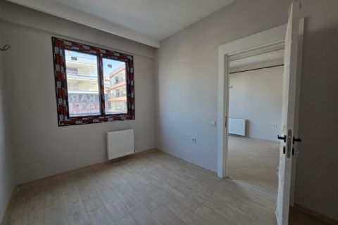KARİZMA'DAN GMK VE MEDİCAL PARK HASTANESİ YANINDA BALKONLU 1+1