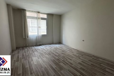 KARİZMA'DAN HASTANE CADDESİNDE MASRAFSIZ UYGUN OFİS