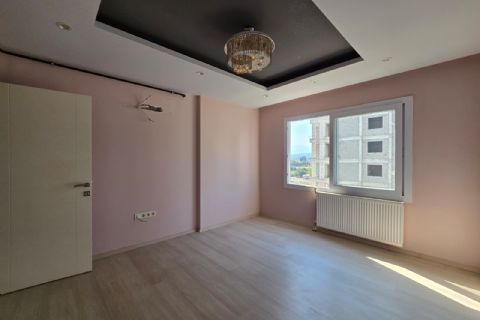 KARİZMA'DAN HAVUZLU 3 CEPHESİ AÇIK EBEVEYN BANYOLU GENİŞ 2+1