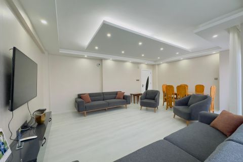KARİZMA'DAN HAVUZLU DAİRE İÇİ YENİLENMİŞ KOMBİ