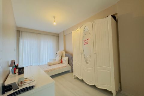 KARİZMA'DAN HAVUZLU DAİRE İÇİ YENİLENMİŞ KOMBİ