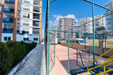 KARİZMA'DAN HAVUZLU FULL JENERATÖR DENİZE YÜRÜME MESAFESİNDE 2+1