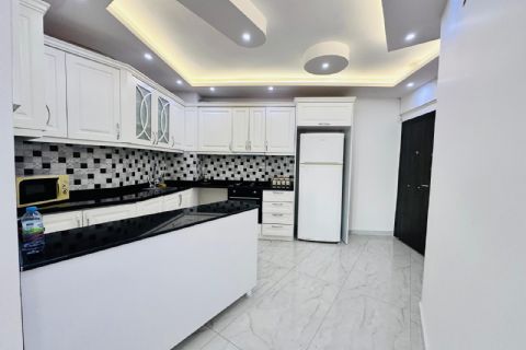 KARİZMA'DAN HAVUZLU GÜVENLİKLİ DENİZ MANZARALI FULL YAPILI 2+1