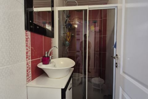 KARİZMA'DAN HAVUZLU JENERATÖRLÜ 4+1