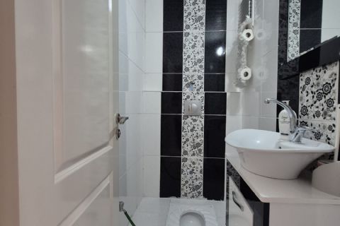 KARİZMA'DAN HAVUZLU JENERATÖRLÜ 4+1