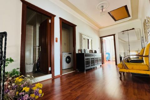 KARİZMA'DAN HAVUZLU SİTE İÇERİSİNDE 1000 M2 BAĞIMSIZ VİLLA