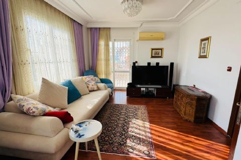 KARİZMA'DAN HAVUZLU SİTE İÇERİSİNDE 1000 M2 BAĞIMSIZ VİLLA