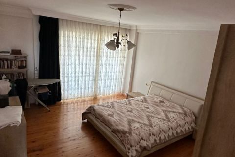 KARİZMA'DAN HAVUZLU VİLLA SİTE İÇİNDE 4+1 TRİPLEKS