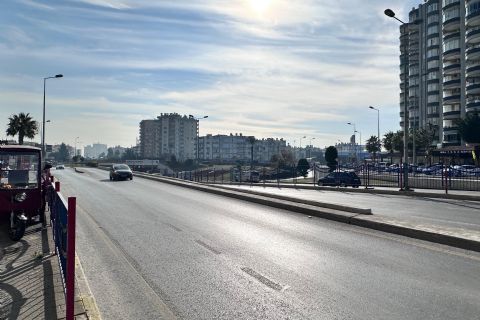 KARİZMA'DAN HÜRRİYET MAH İSMET İNÖNÜ BULV CEPHELİ CAZİP DÜKKAN