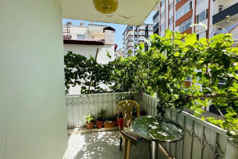 KARİZMA'DAN İÇİ TEMİZ BAKIMLI FERAH 3+1