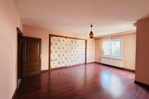 KARİZMA'DAN İKİ BLOKLU KOMBİLİ GENİŞ 4+1