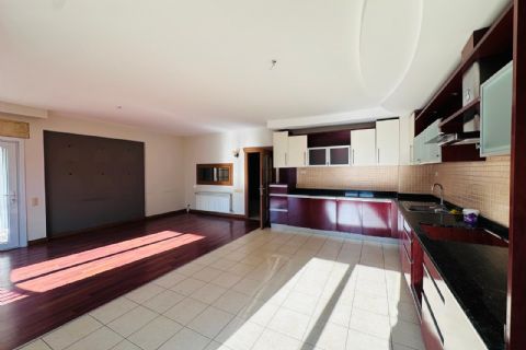 KARİZMA'DAN İKİ BLOKLU KOMBİLİ GENİŞ 4+1