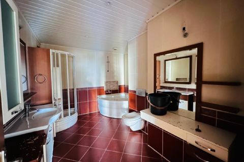 KARİZMA'DAN İKİ BLOKLU KOMBİLİ GENİŞ 4+1