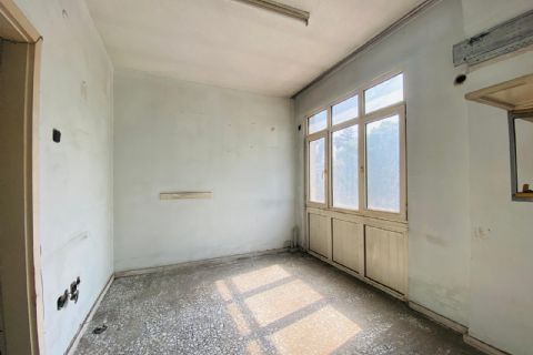 KARİZMA'DAN İSTİKLAL CADDESİNE CEPHELİ MERKEZİ KONUMDA 2+1 OFİS