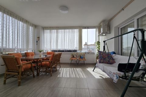 KARİZMA'DAN JENERATÖRLÜ MASRAFSIZ OTURUMA HAZIR 4+1